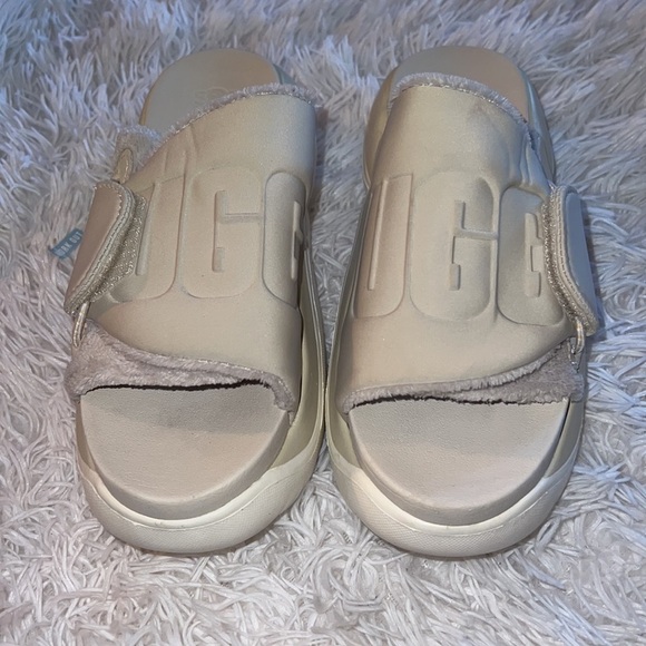 UGG Cream Slide Sandals - Picture 2 of 2